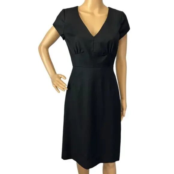 J. Crew Dresses & Skirts - J.Crew Black Wool V-Neck Lined Suiting Dress In Women's Size 4